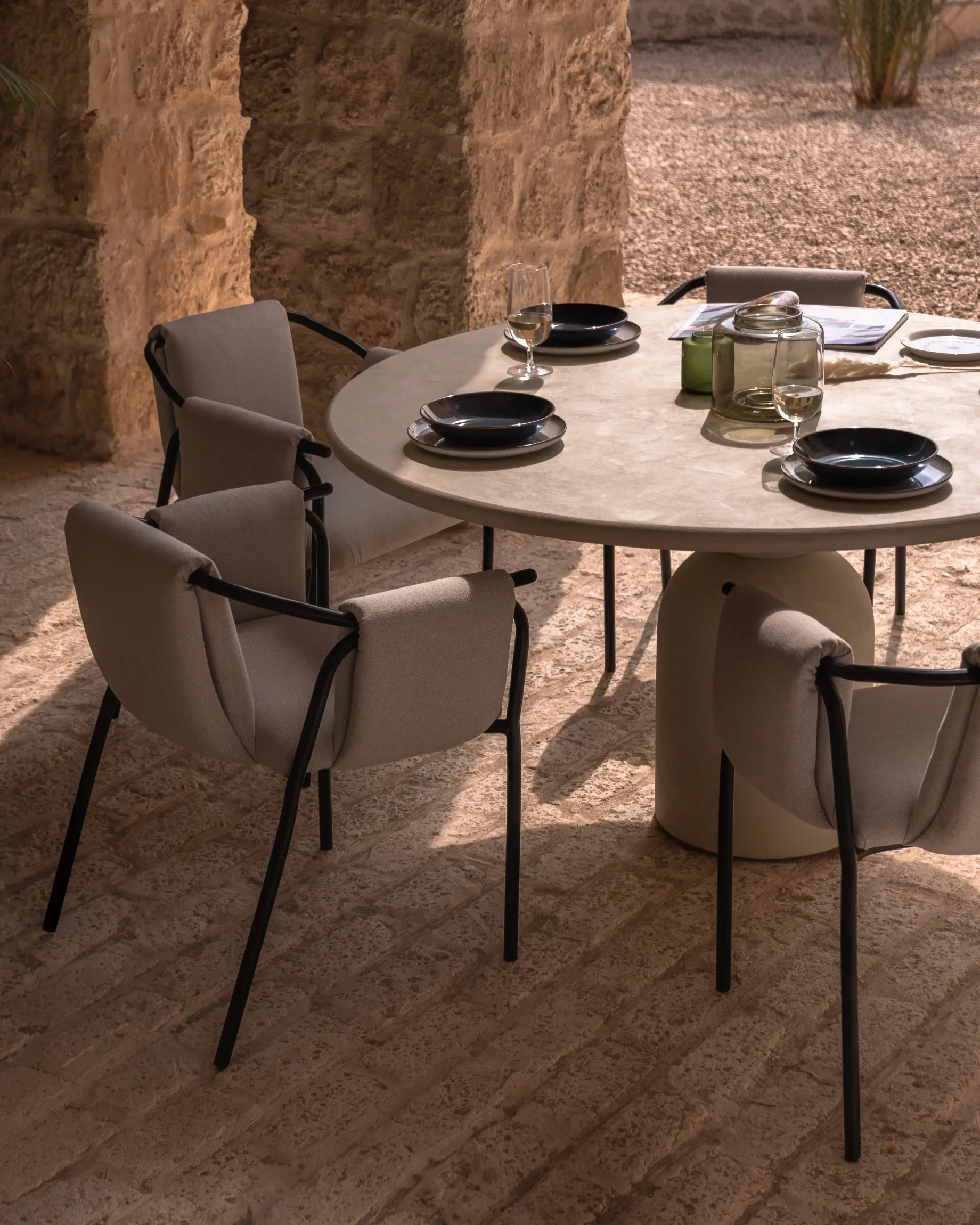 Quarry Dining Table