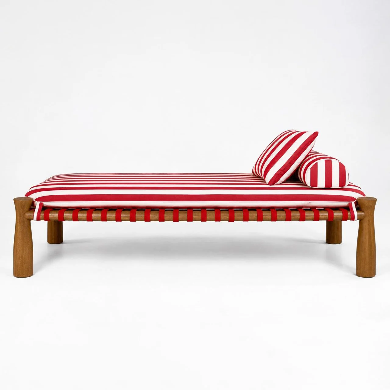 Riva Lounger