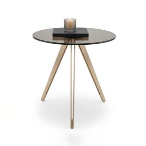 The dart side table